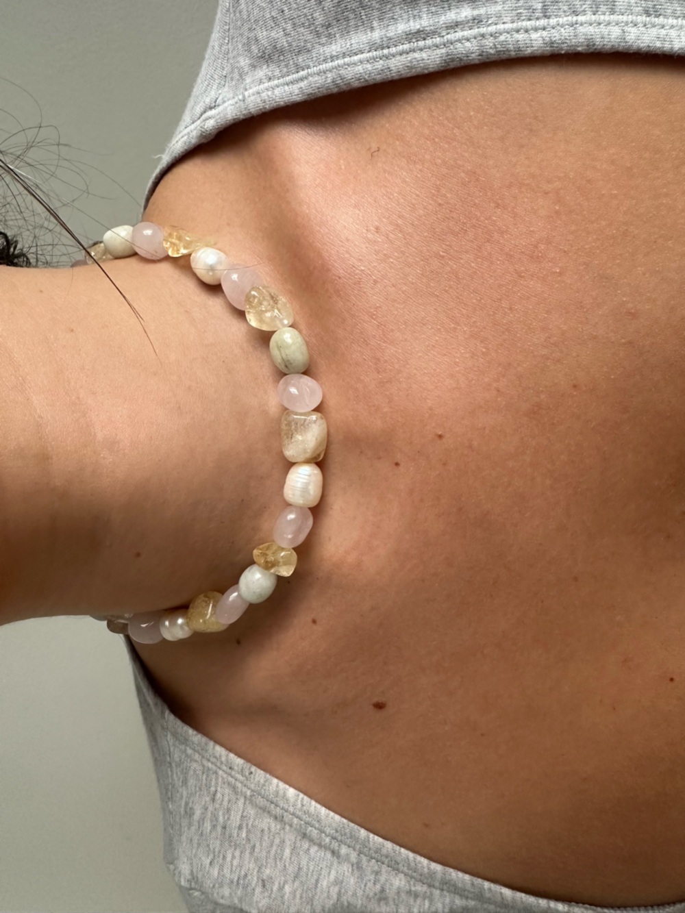 Beaded Mixed Stone Choker Necklace in Rose Quartz & Gold & Pearl